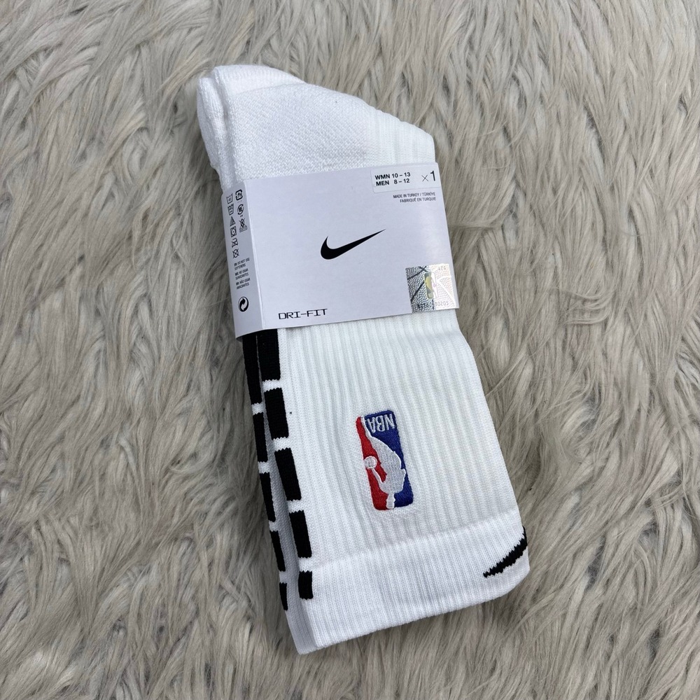 NWT Nike NBA Elite Crew Socks White Adult One Size Embroidered Basketball